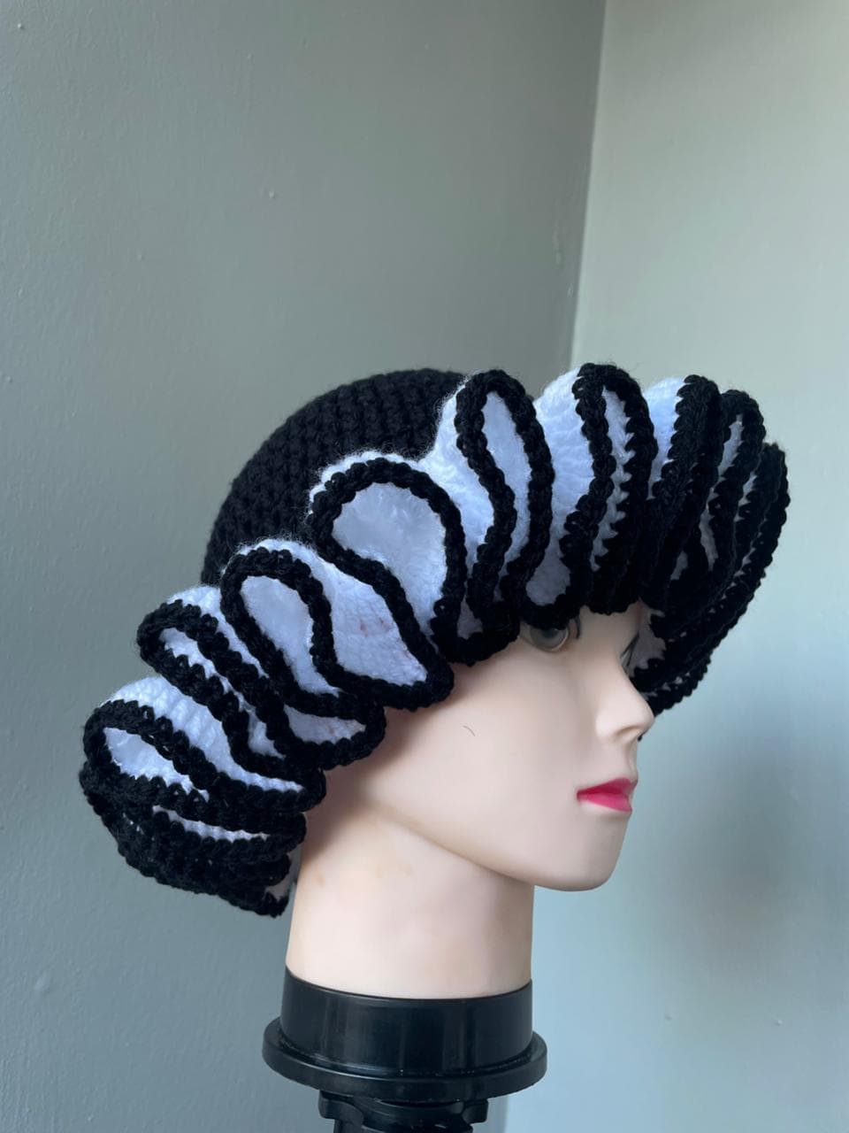 Black & White Ruffle Hat