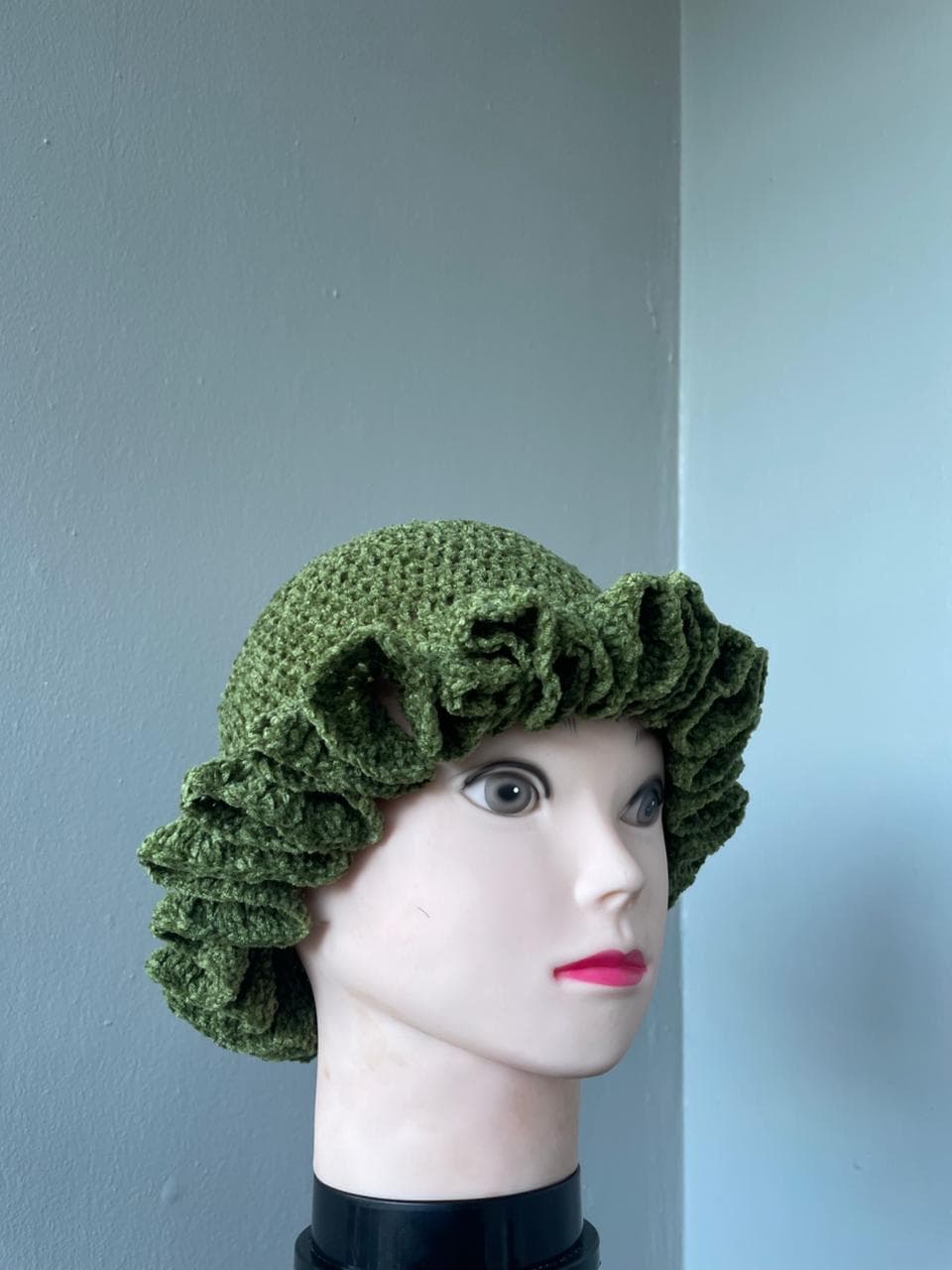 Green Ruffle Hat
